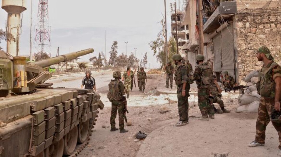 Συρία: Ο κυβερνητικός στρατός πάτησε στην Ντέιρ αλ Ζορ μετά από τρία χρόνια